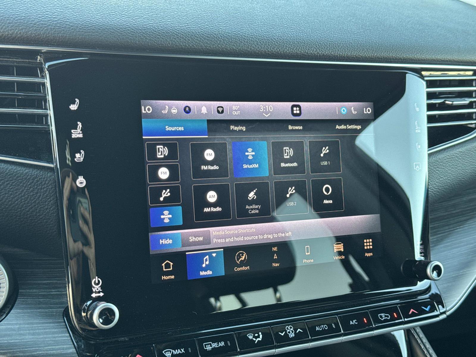 Used 2023 Jeep Wagoneer L Series III w/ Preferred Equipment Group image 14