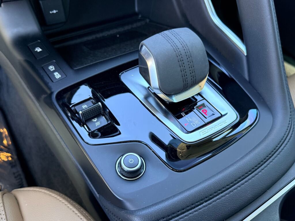 Used 2021 Jaguar E-PACE image 22