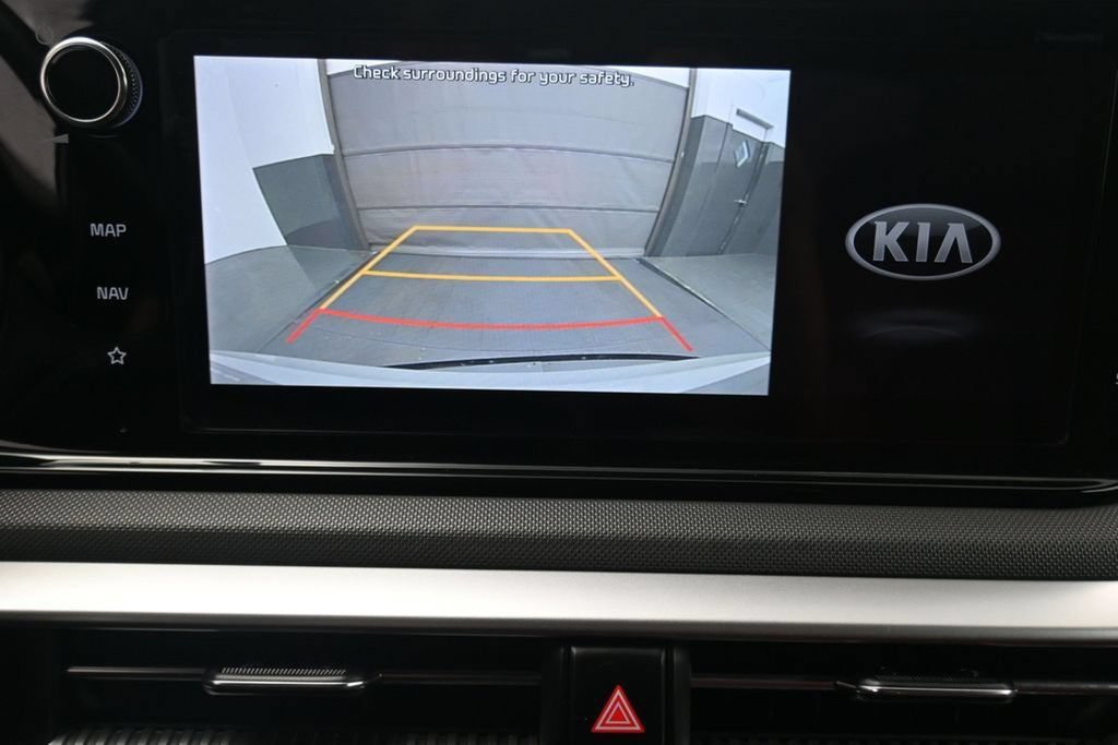 Used 2021 Kia K5 GT-Line AWD/4WD image 12