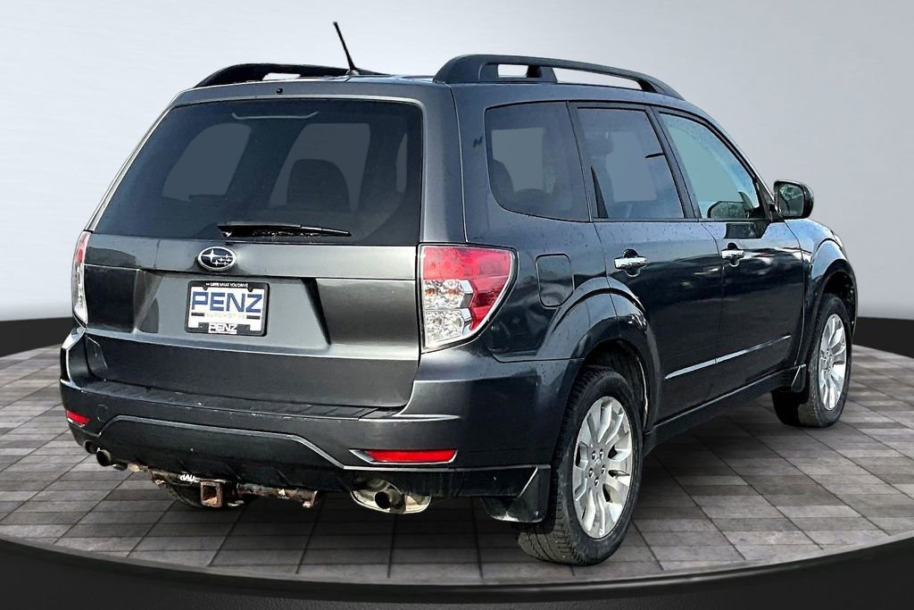 Used 2011 Subaru Forester 2.5X Premium w/ All-Weather Pkg AWD/4WD image 6
