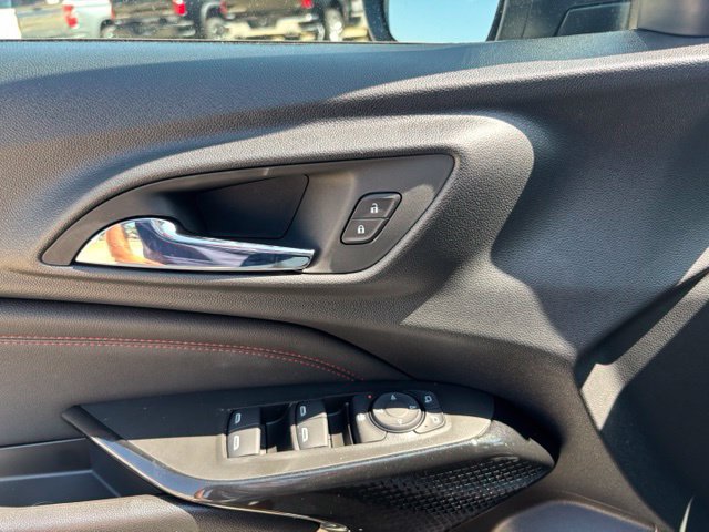 New 2026 Chevrolet Trax RS w/ Sunroof Package FWD image 20