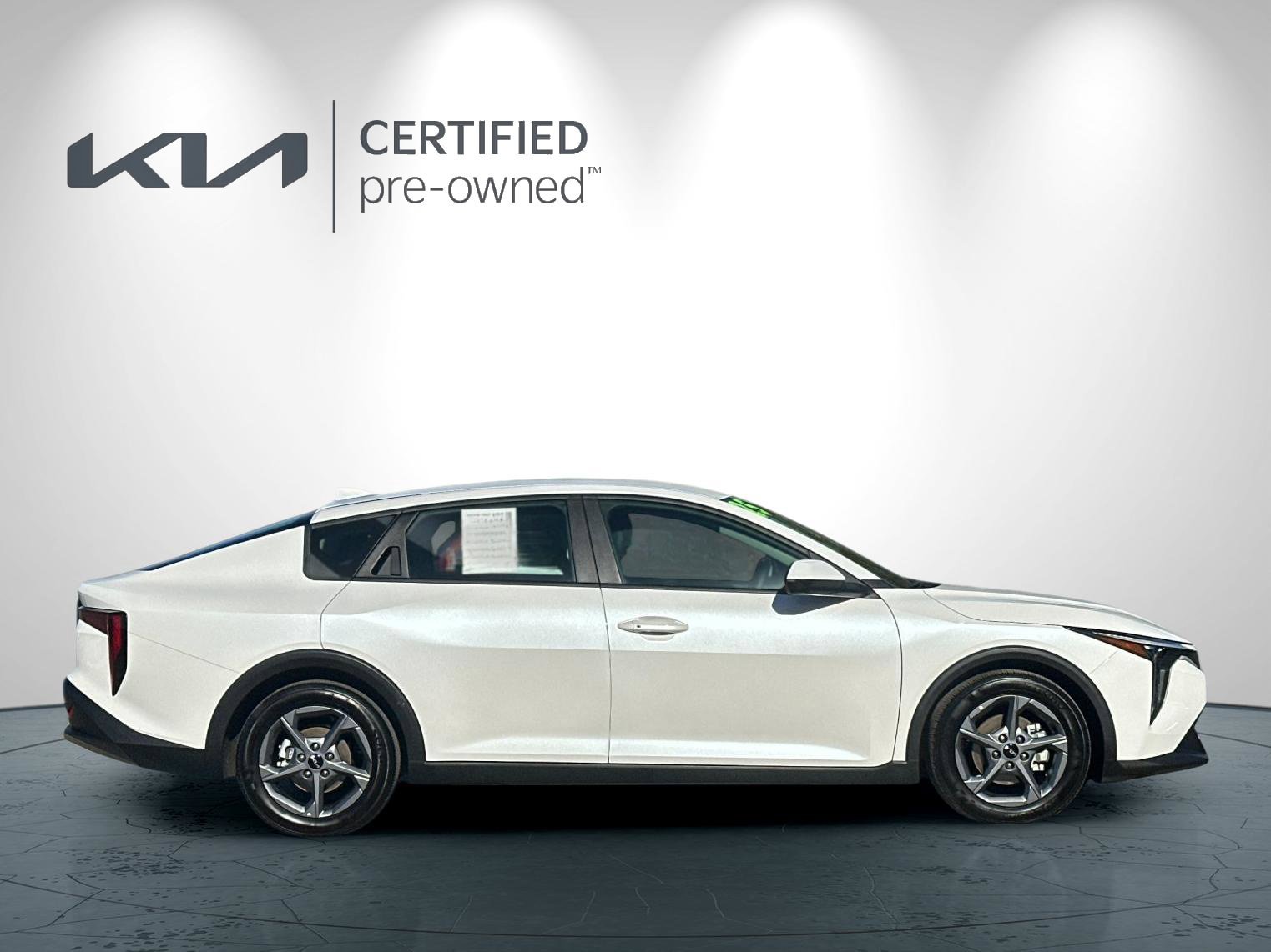 Certified 2025 Kia K4 FWD image 3