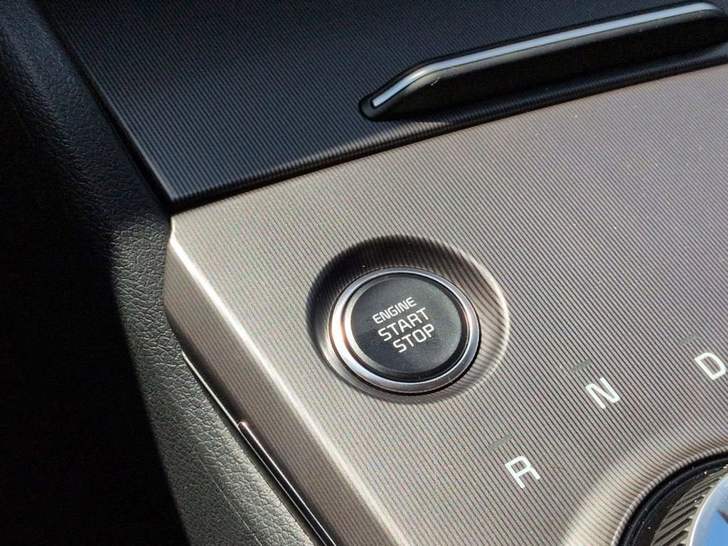New 2026 Kia Sportage EX image 17