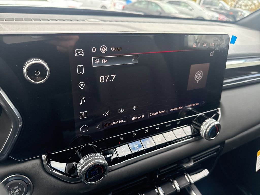 New 2026 GMC Canyon Elevation image 12