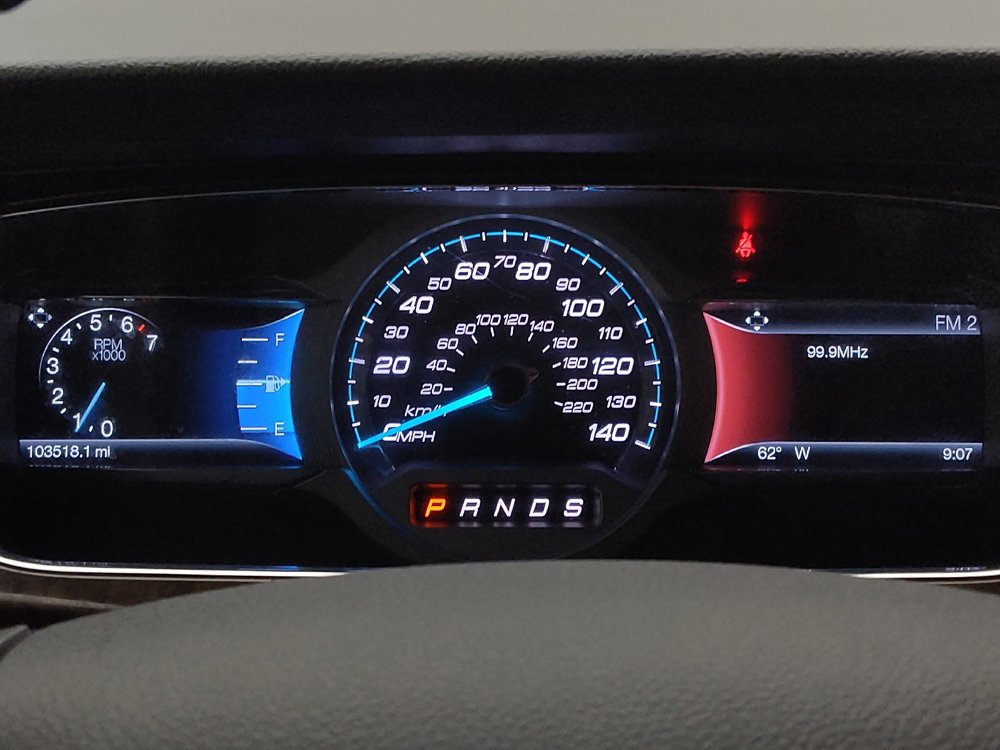 Used 2018 Ford Taurus Limited FWD image 23