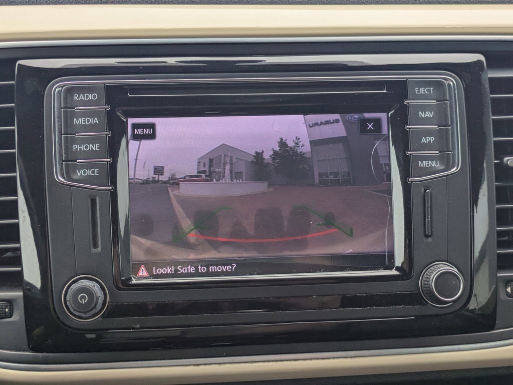 Used 2019 Volkswagen Beetle 2.0T Final Edition SEL image 19