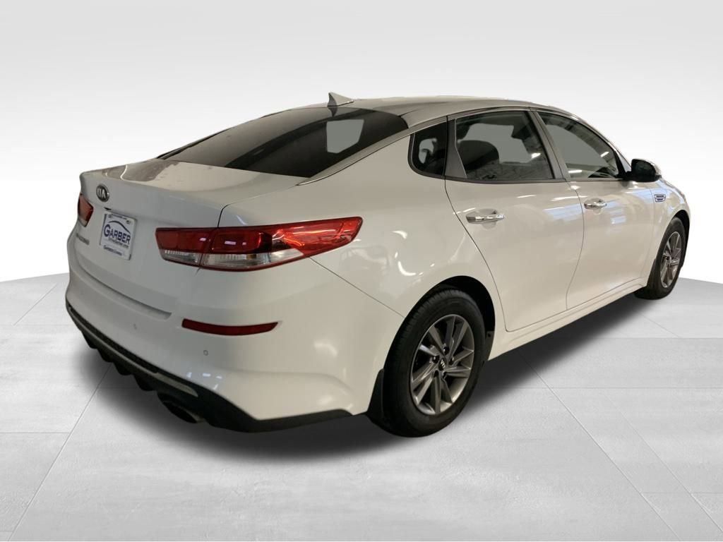 Used 2020 Kia Optima LX image 5