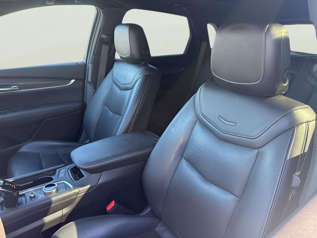Used 2022 Cadillac XT5 Sportv image 14