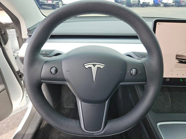 Used 2023 Tesla Model 3 Standard Range RWD image 11