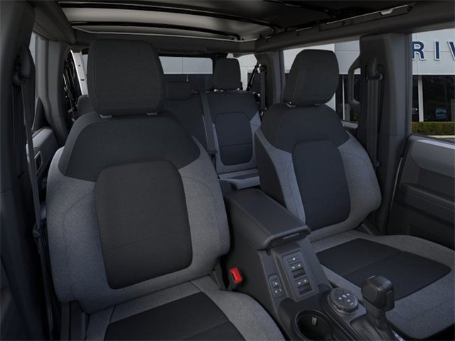New 2025 Ford Bronco 4-Door image 10