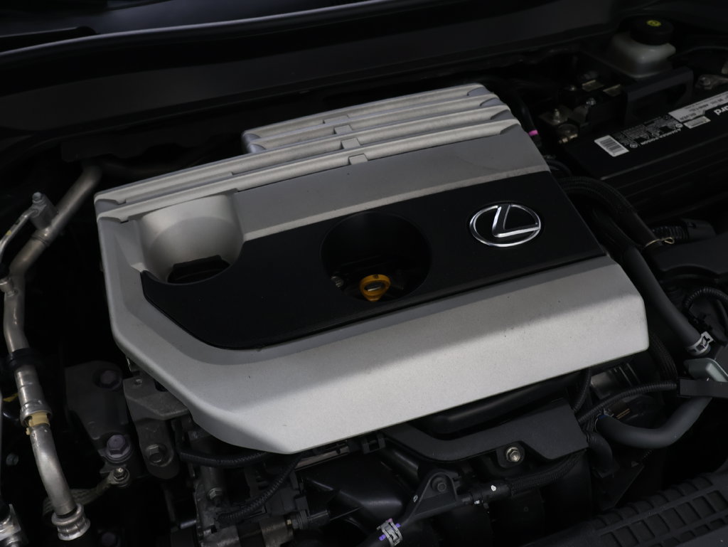 Used 2020 Lexus UX 200 w/ Premium Package FWD image 27