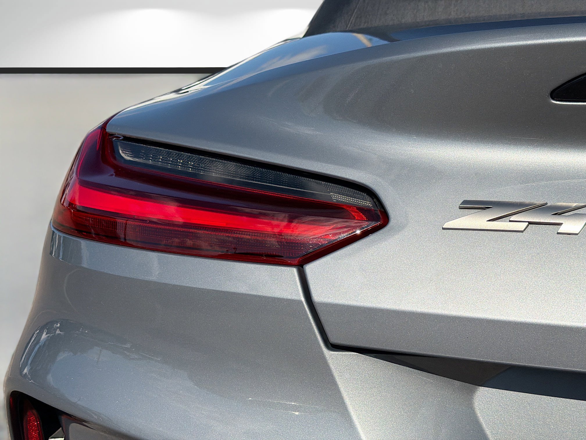 Used 2023 BMW Z4 M40i w/ Premium Package image 10