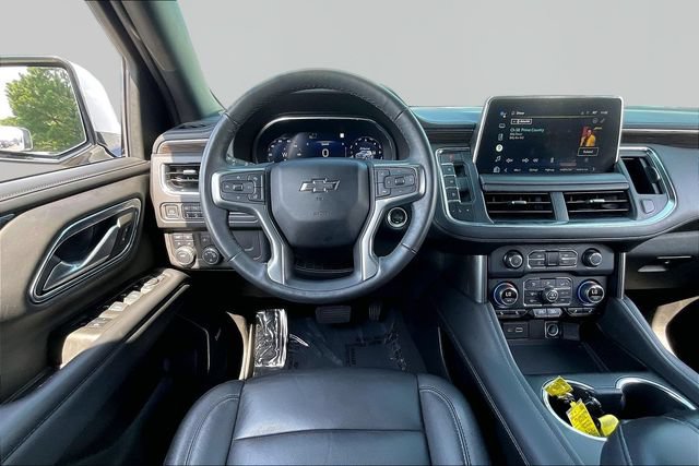 Used 2022 Chevrolet Tahoe Z71 w/ Luxury Package AWD/4WD image 8