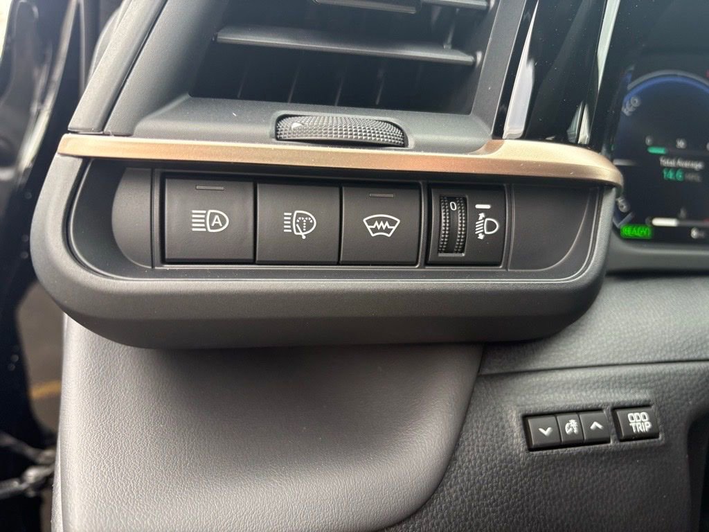 New 2026 Toyota Crown Signia image 21