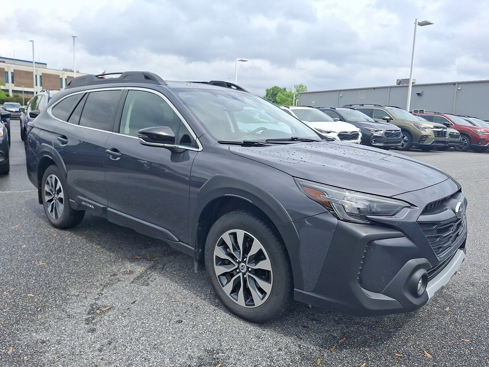 Certified 2023 Subaru Outback Limited AWD/4WD image 3