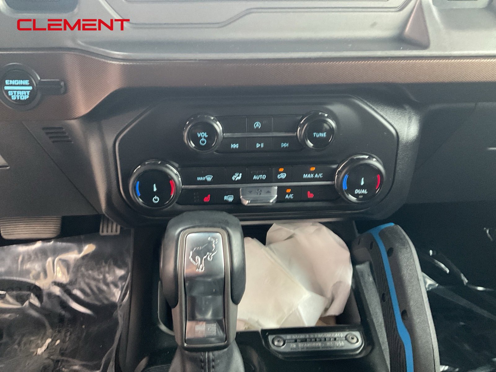 Used 2022 Ford Bronco Outer Banks image 11