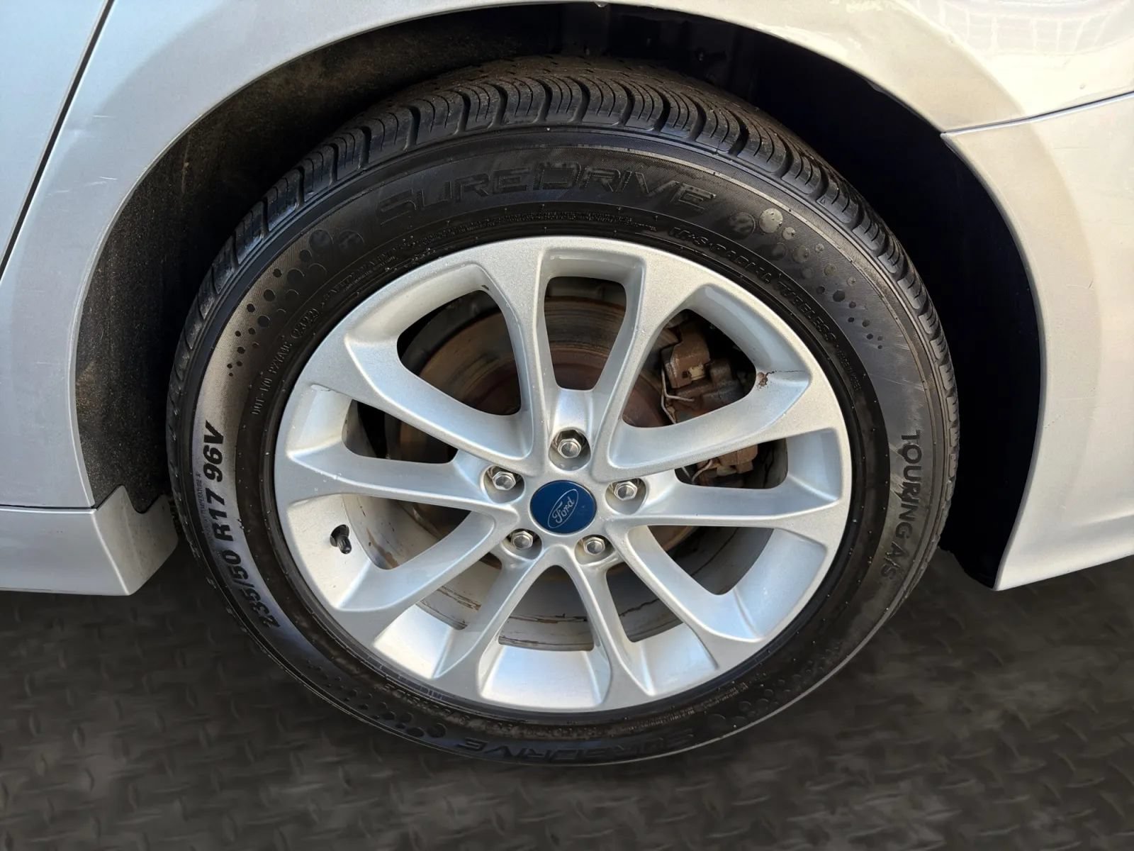 Used 2019 Ford Fusion SE FWD image 39