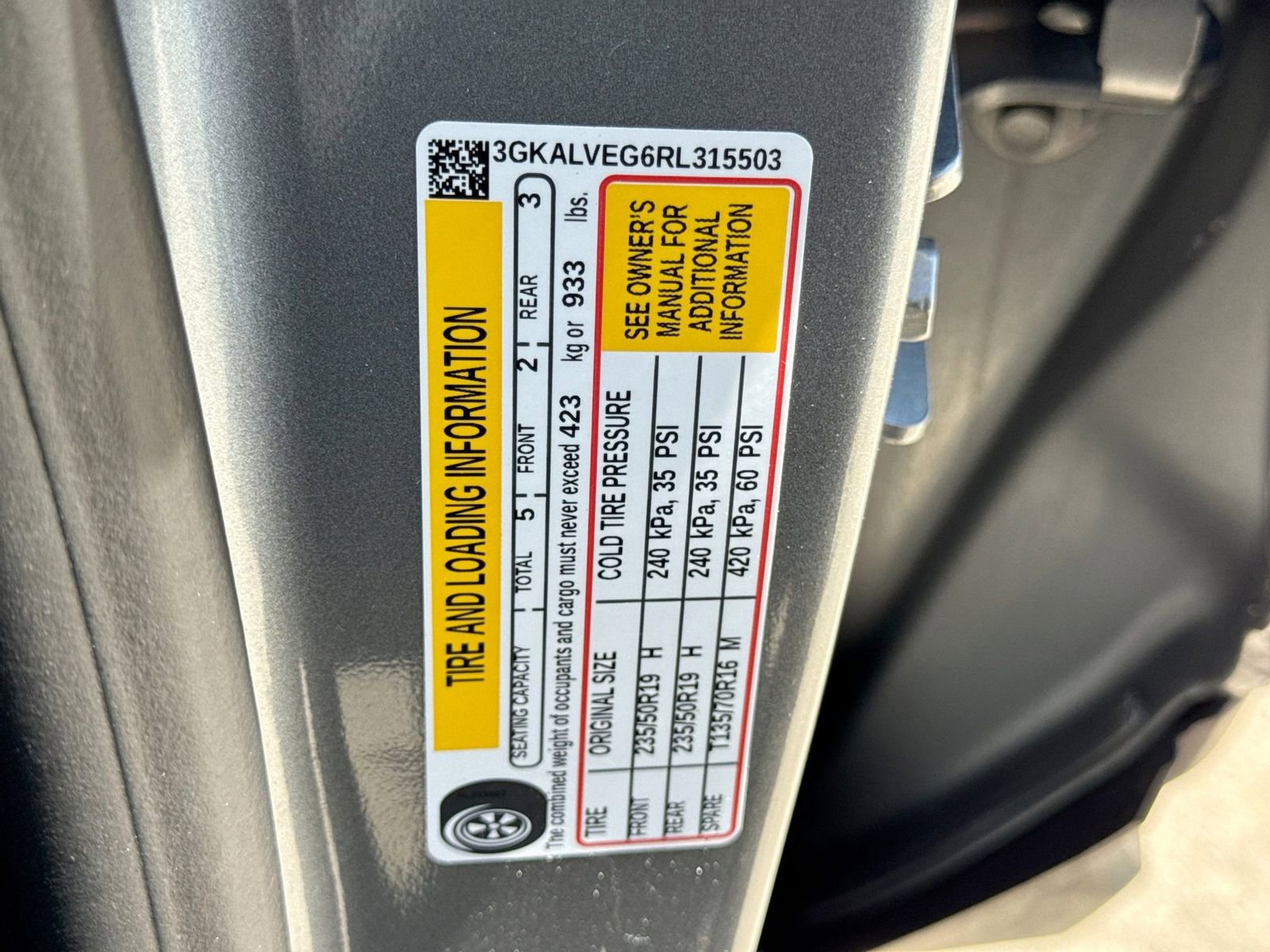Used 2024 GMC Terrain SLT w/ Elevation Edition AWD/4WD image 41