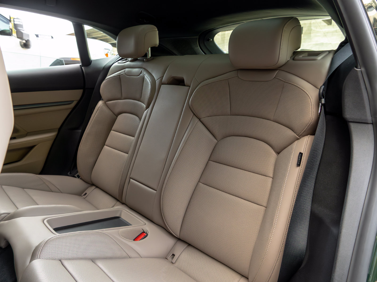 Certified 2025 Porsche Taycan 4S AWD/4WD image 45