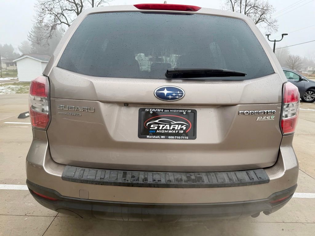 Used 2016 Subaru Forester 2.5i Premium AWD/4WD image 6