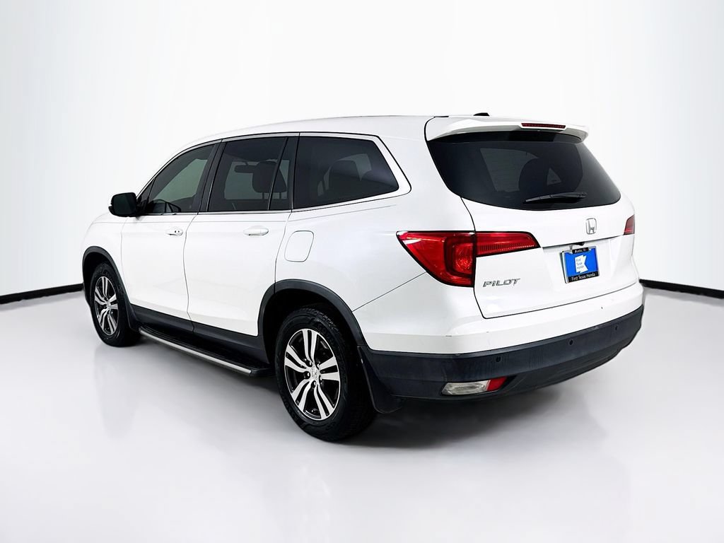 Used 2017 Honda Pilot EX image 5