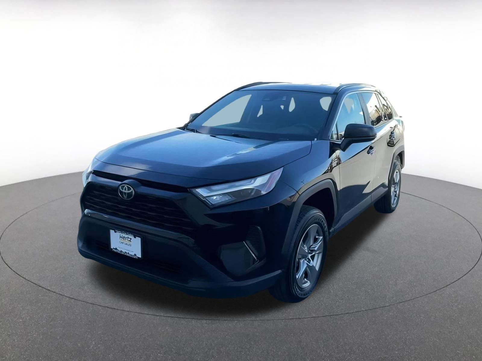 Used 2025 Toyota RAV4 LE image 7