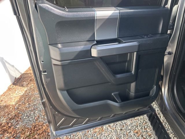 Used 2016 Ford F150 XLT w/ Equipment Group 302A Luxury image 16