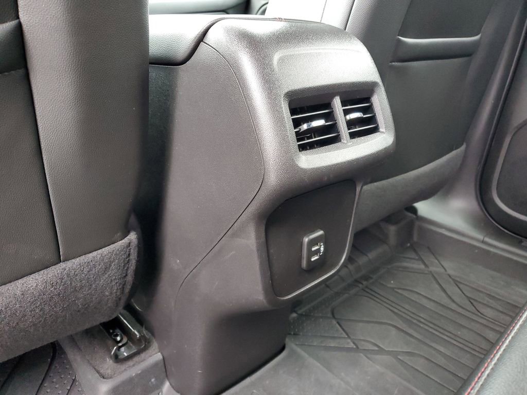 Certified 2024 Chevrolet Equinox RS w/ LPO, Floor Liner Package image 29