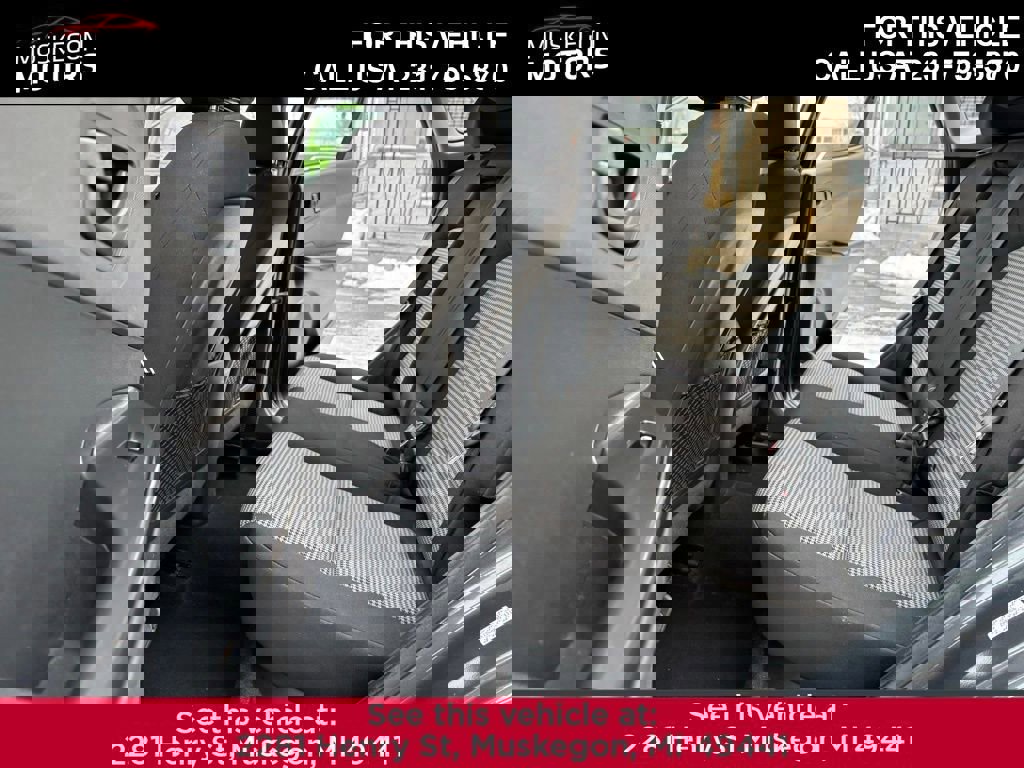 Used 2021 Hyundai Kona SE image 12