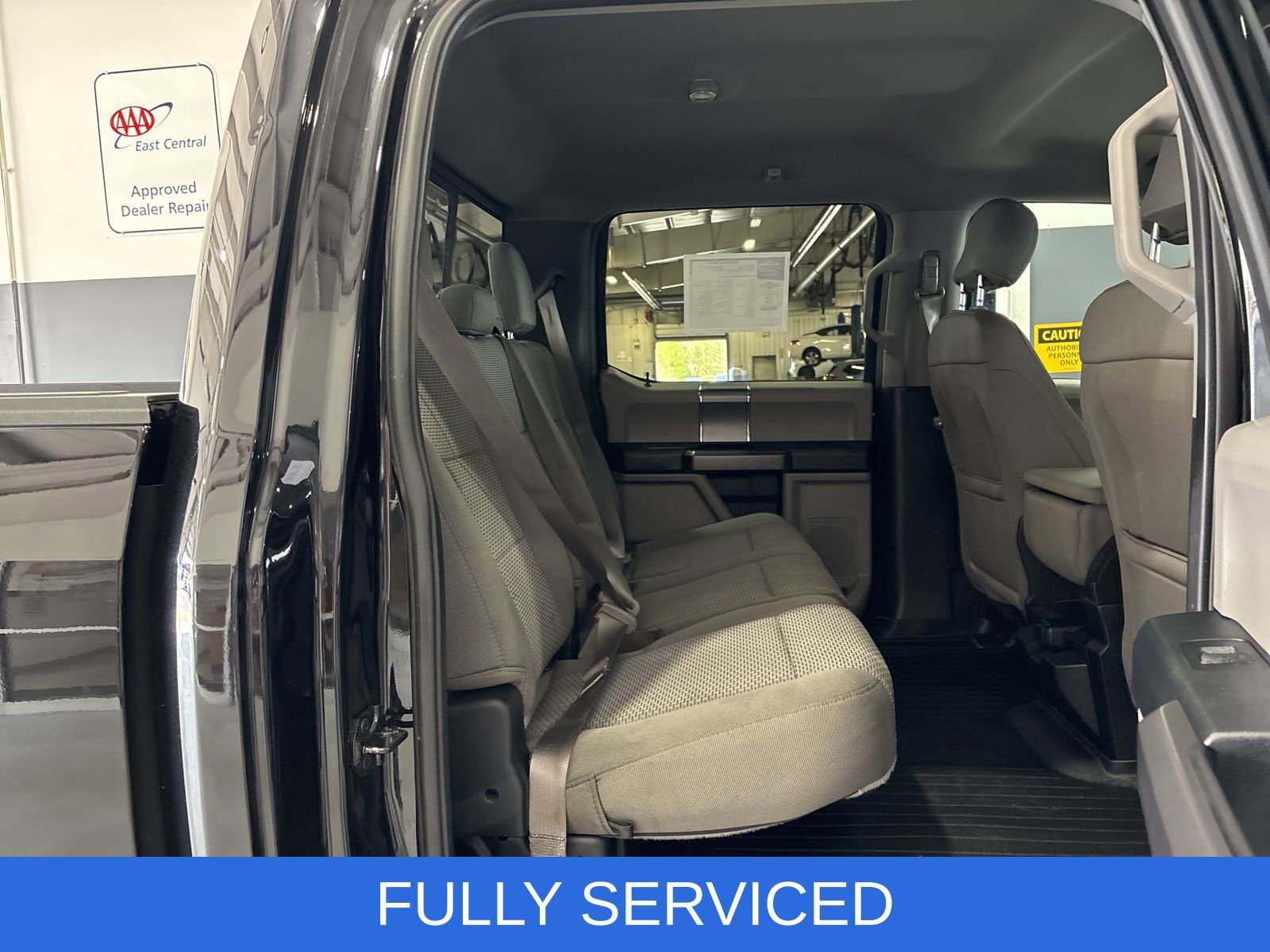 Used 2020 Ford F150 XLT w/ Equipment Group 302A Luxury AWD/4WD image 18