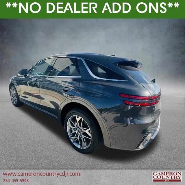 Used 2025 Genesis GV70 2.5T AWD/4WD image 4