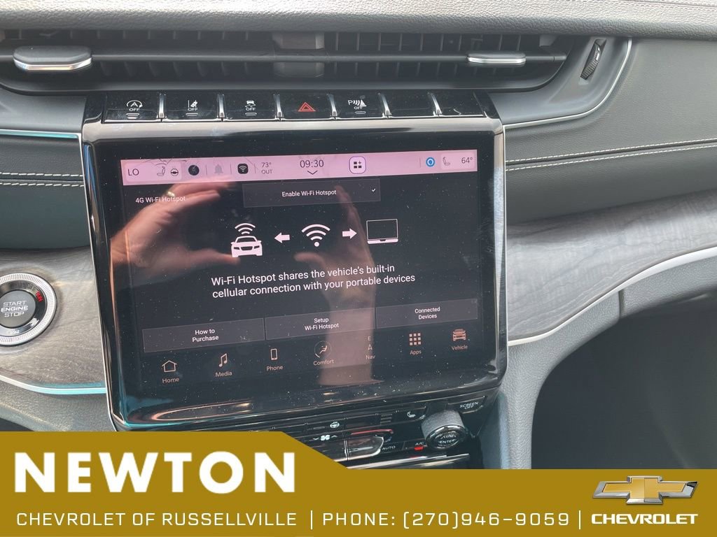 Used 2023 Jeep Grand Cherokee L Limited AWD/4WD image 11