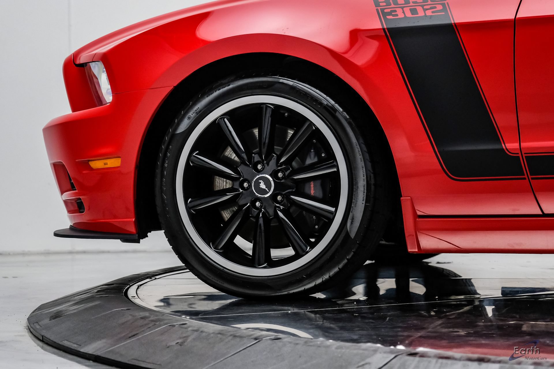 Used 2013 Ford Mustang Boss 302 w/ Boss 302 Accessory Pkg RWD image 91