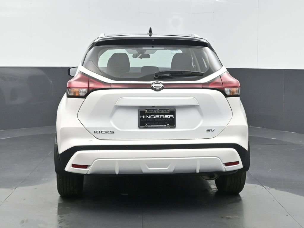 Used 2024 Nissan Kicks SV FWD image 19