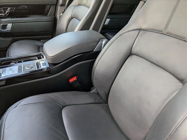 Used 2021 Land Rover Range Rover P525 Westminster Edition image 14