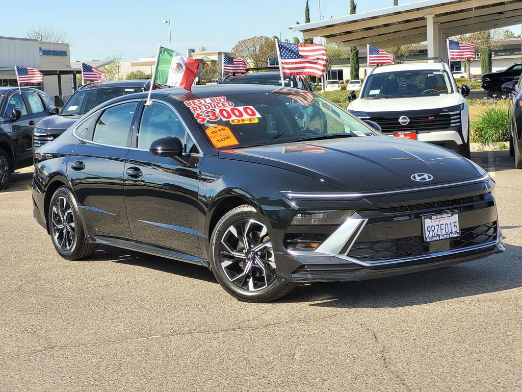Used 2024 Hyundai Sonata SEL image 2