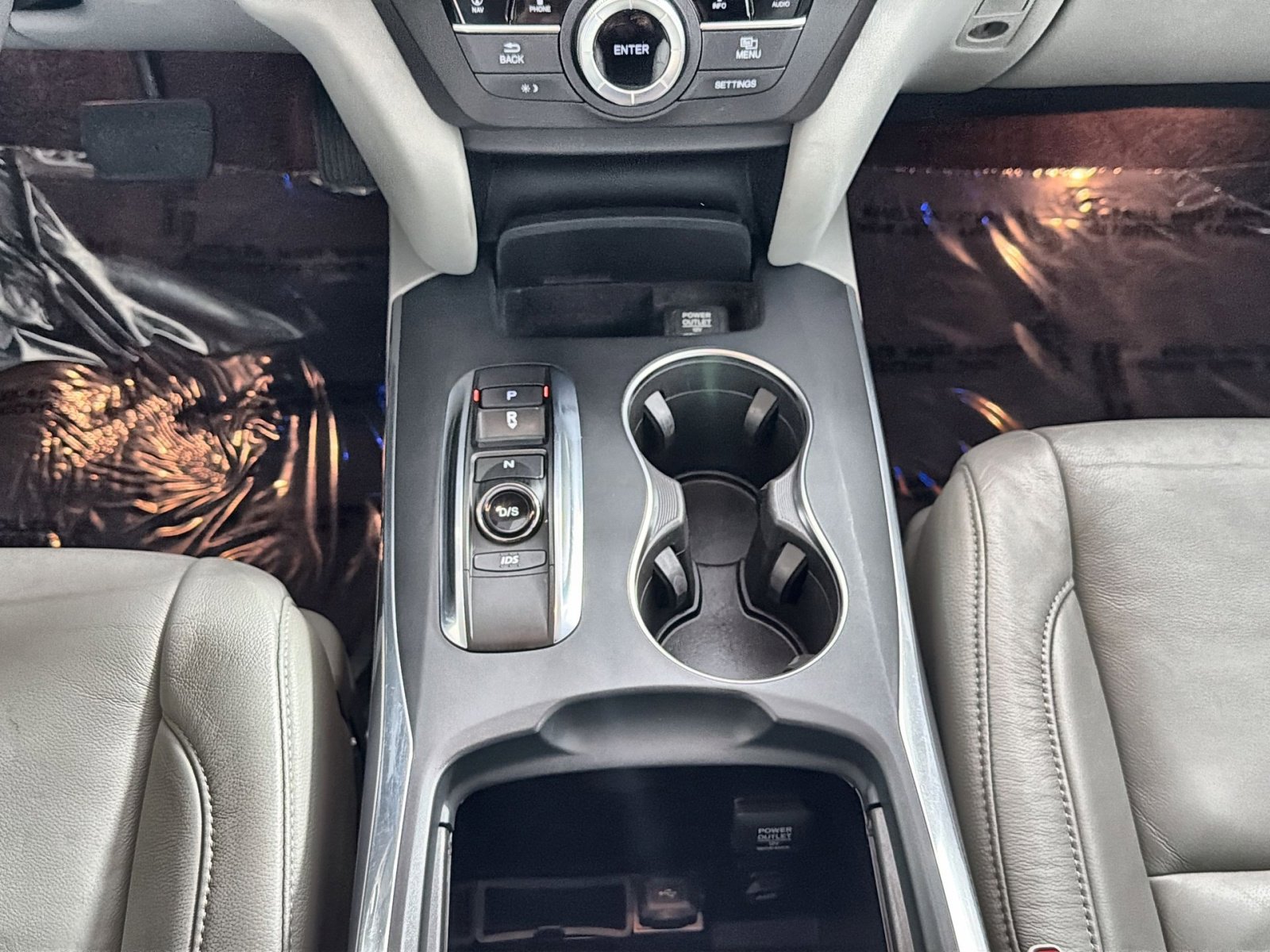 Used 2016 Acura MDX SH-AWD w/ Technology Package image 22