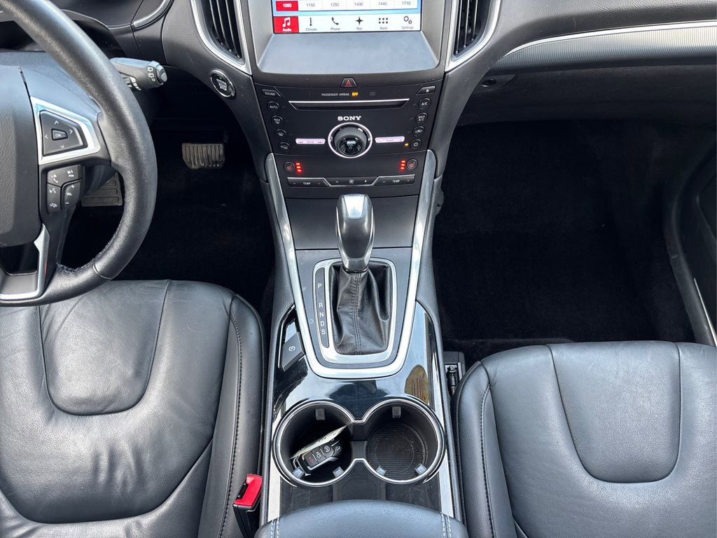 Used 2016 Ford Edge Titanium w/ Technology Package image 20