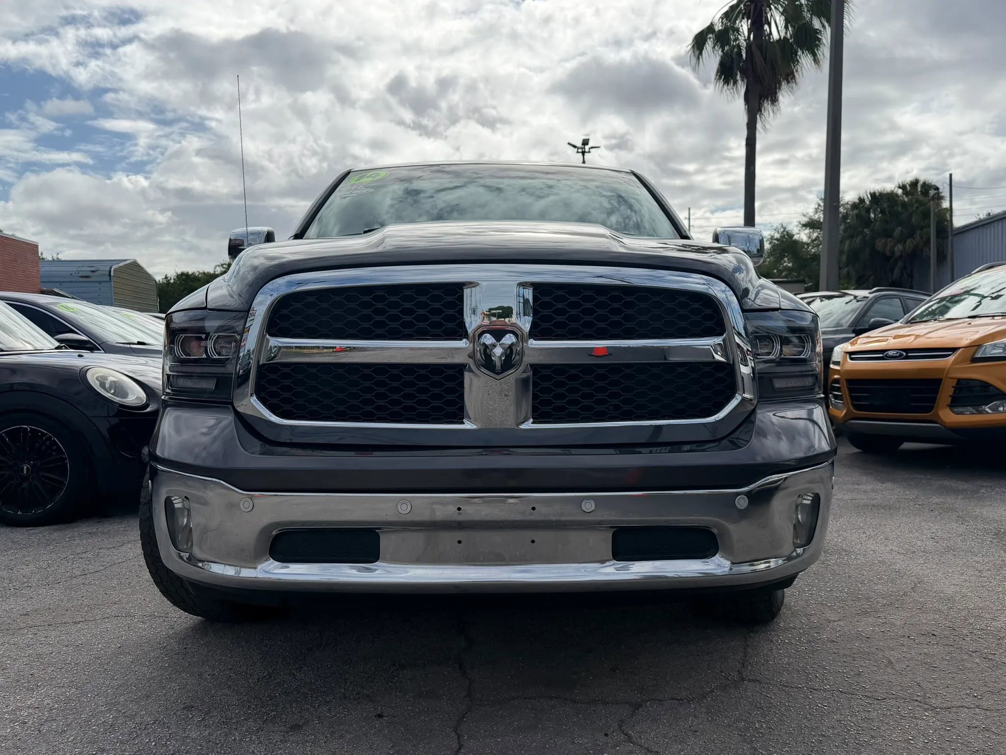 Used 2014 RAM 1500 Limited image 2