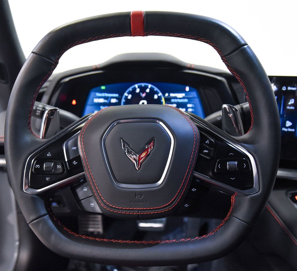 Used 2025 Chevrolet Corvette Stingray Coupe w/ Battery Protection Package RWD image 29