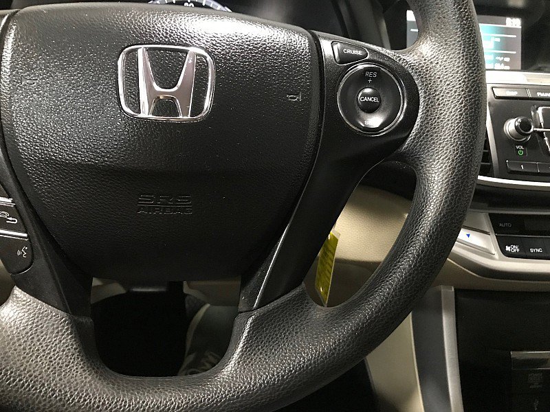 Used 2015 Honda Accord LX image 25