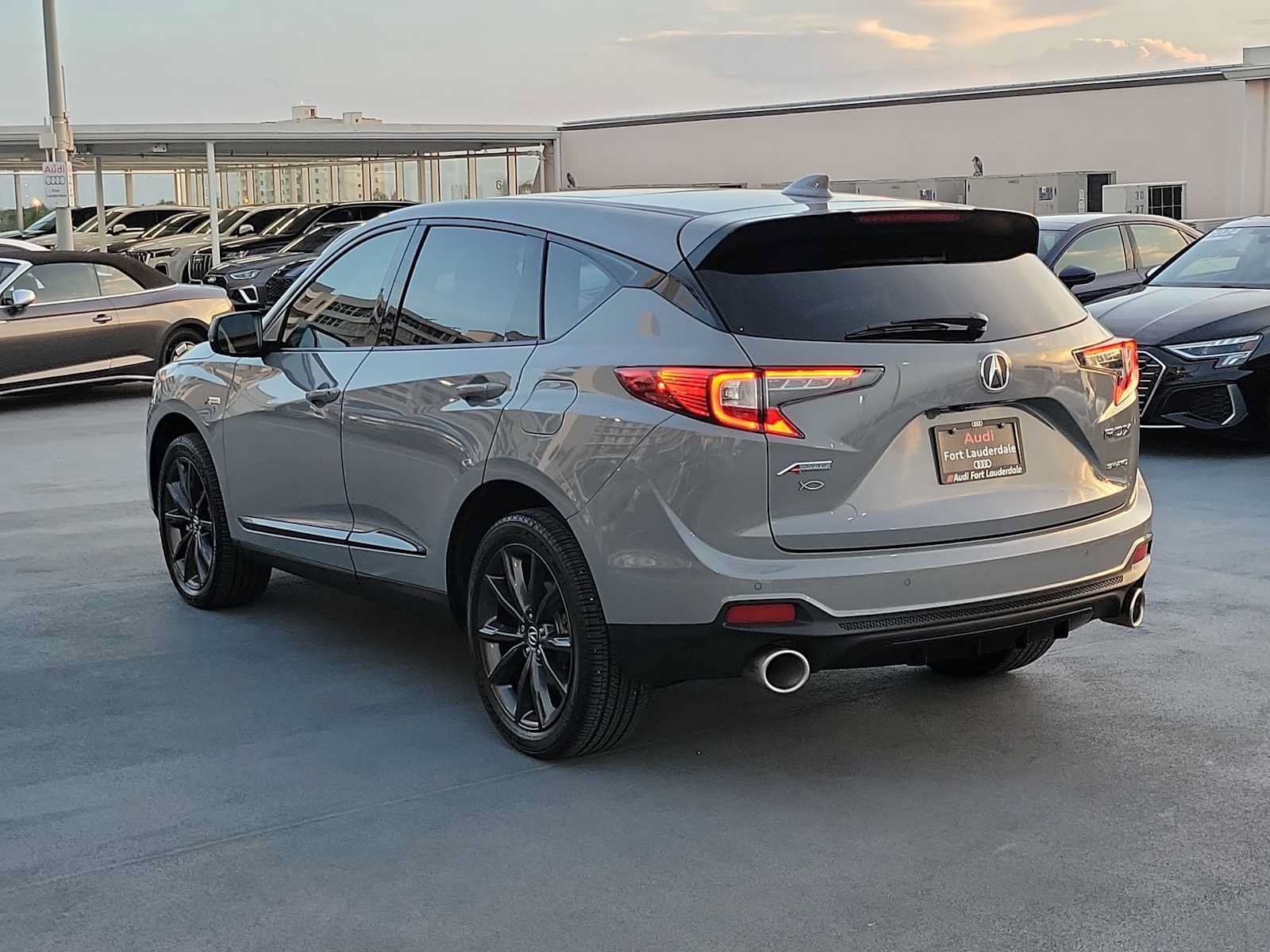 Used 2025 Acura RDX w/ Advance Package AWD/4WD image 4