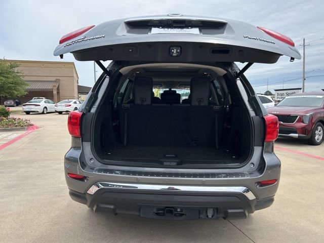 Used 2020 Nissan Pathfinder Platinum FWD image 10