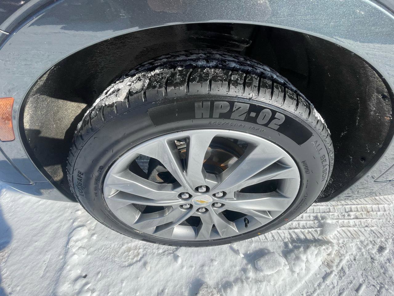 Used 2019 Chevrolet Blazer Premier w/ Sun and Wheels Package image 19