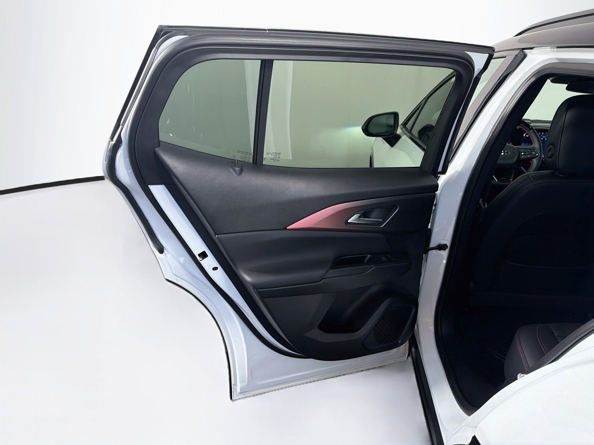 Used 2024 Chevrolet Equinox EV RS w/ Active Safety Package 3 FWD image 27