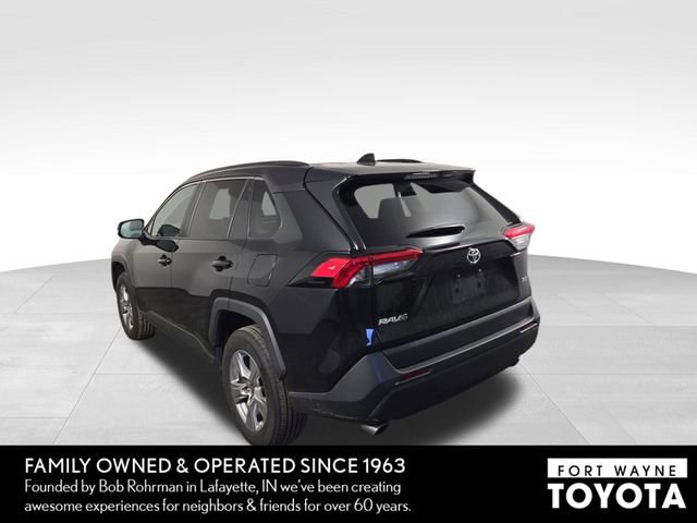 Used 2025 Toyota RAV4 XLE FWD image 9