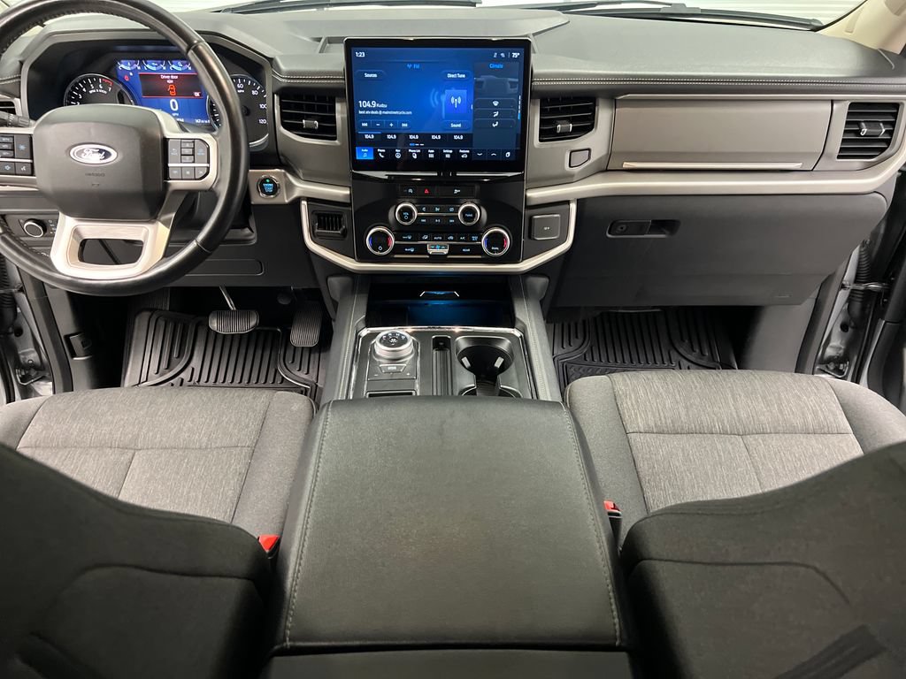 Used 2024 Ford Expedition XLT RWD image 54