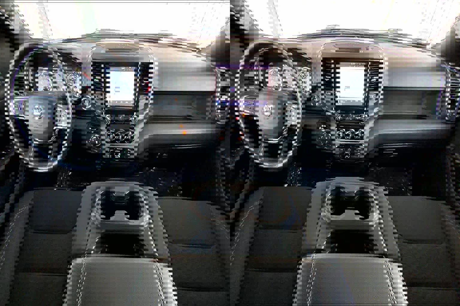 Used 2025 RAM 1500 Classic Warlock image 16