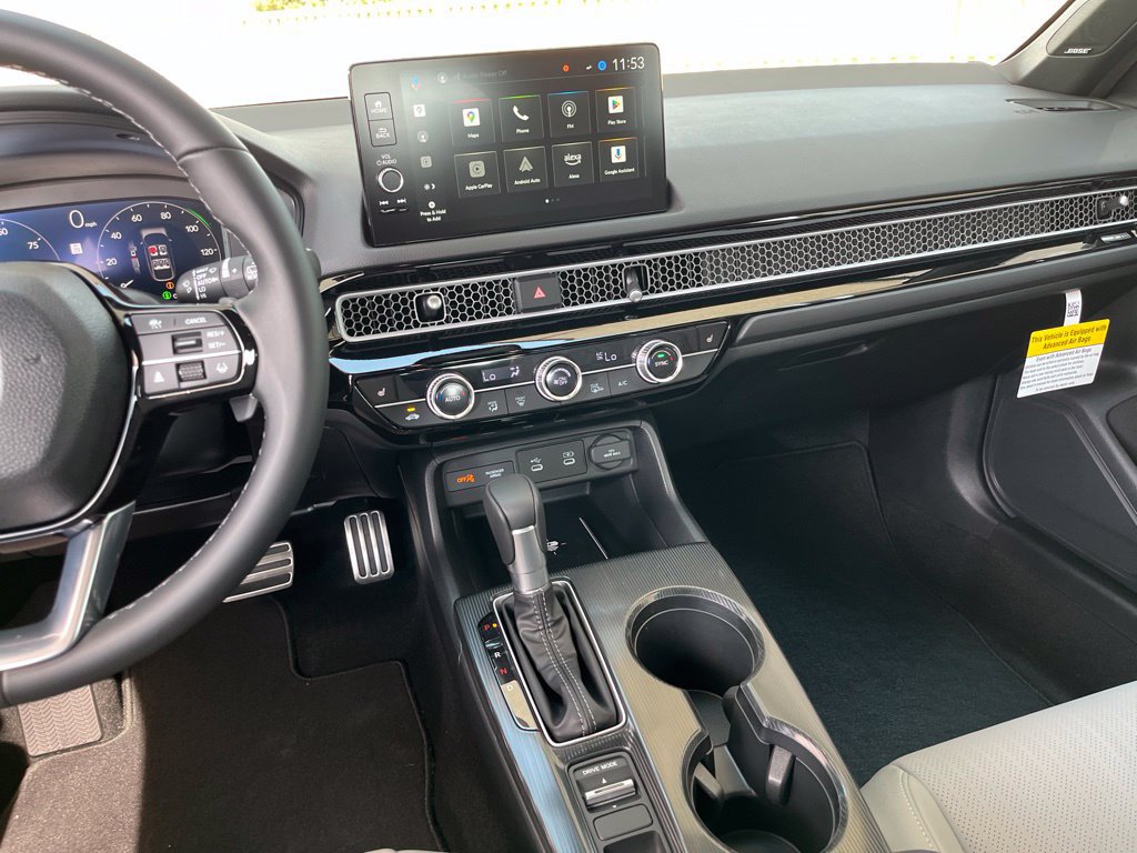 Used 2026 Honda Civic Sport Touring image 9