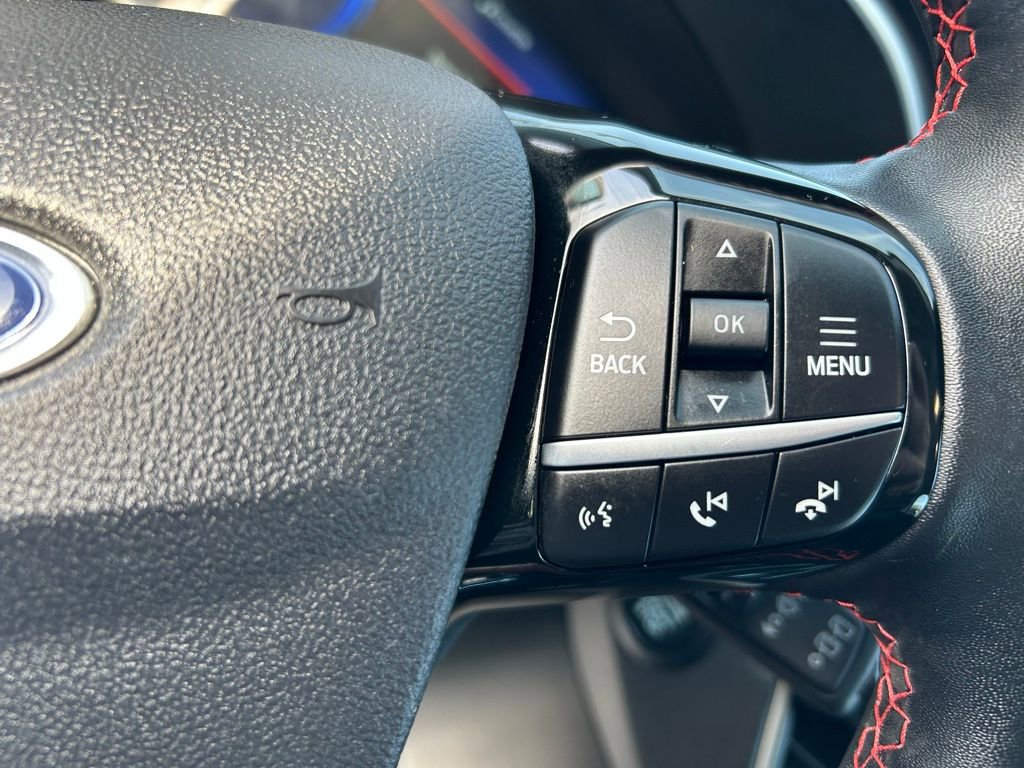 Certified 2022 Ford Escape SEL w/ SEL Stealth AWD Package image 24